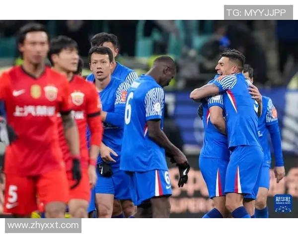 上海足球队的灵活性探讨与战术创新之路 上海足球队的灵活性探讨与战术创新之路