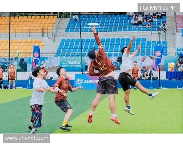 上海飞盘队夺冠最新飞盘意识排行榜前十强分析与展望 上海飞盘队夺冠最新飞盘意识排行榜前十强分析与展望